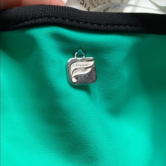 Fabletics NWT Green Black Bajan Hipster Bottom L SW2046 - Picture 4 of 7